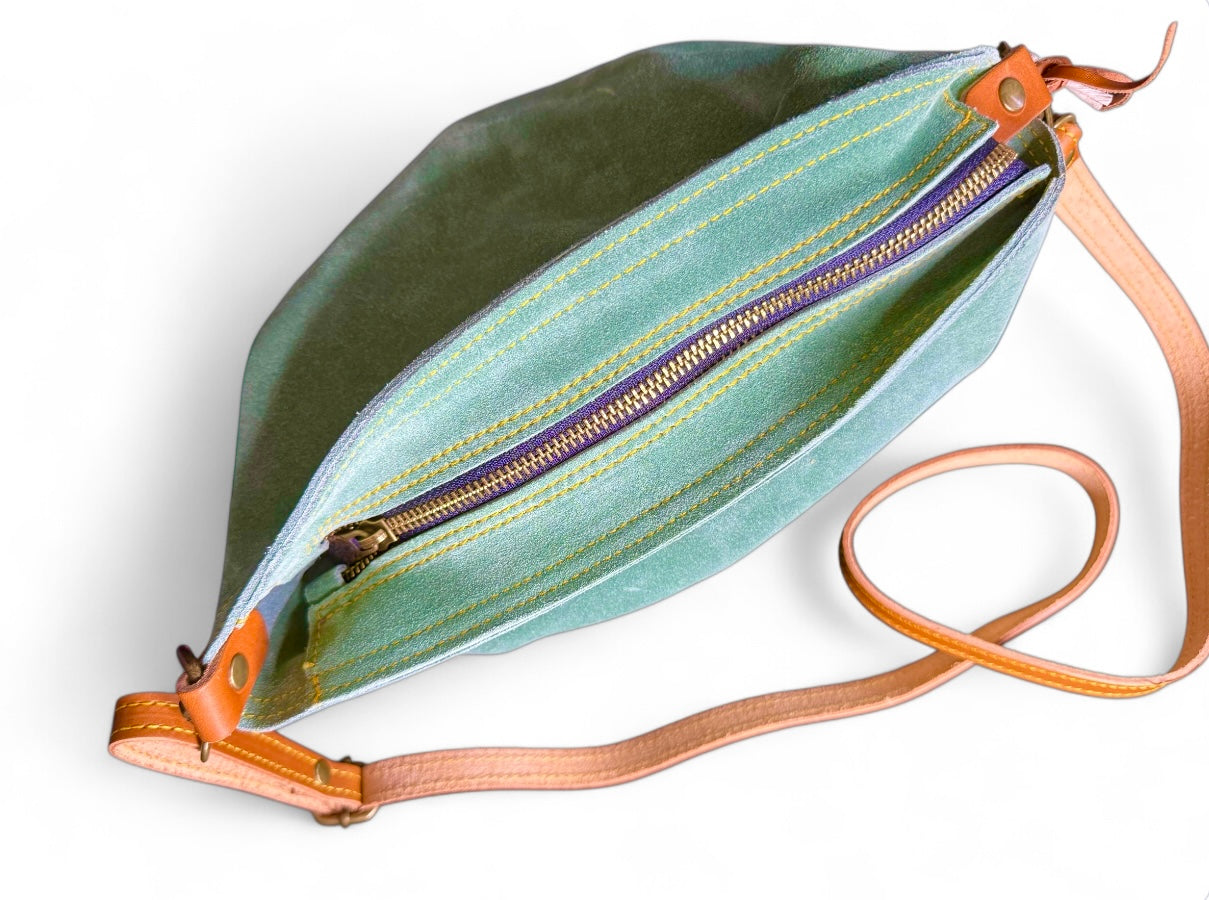BORSA BUCKET IN PELLE
